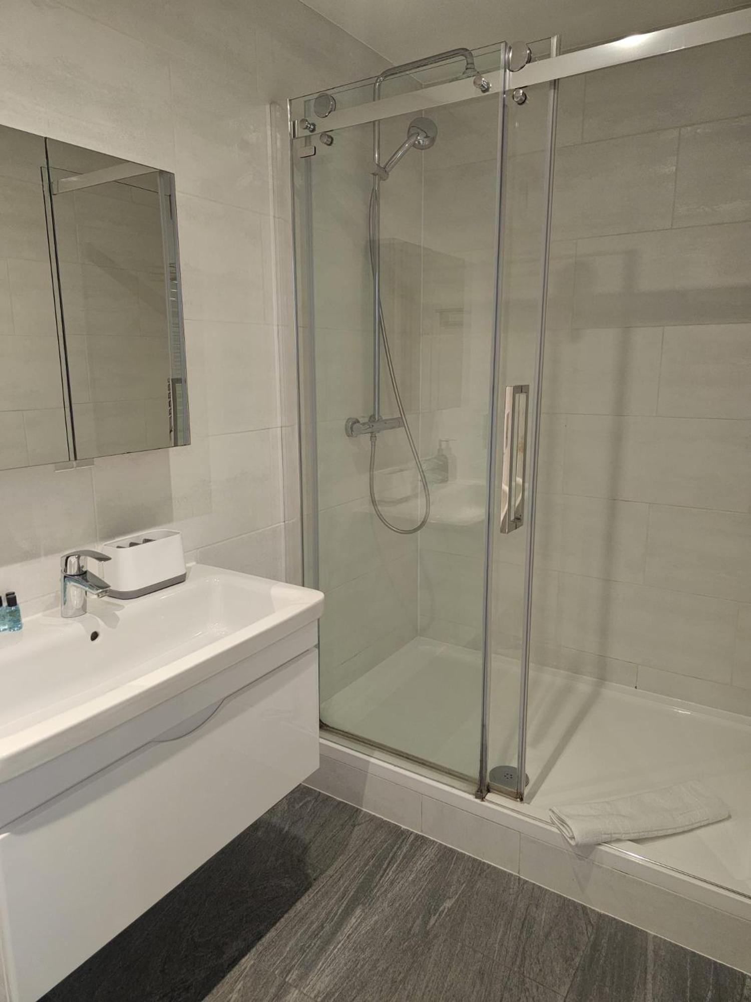 Hoxton 2 Bdr 2 Bath Balcony Appartamento